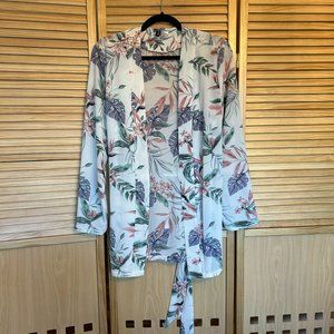 Divided H&M Tropical Kimono